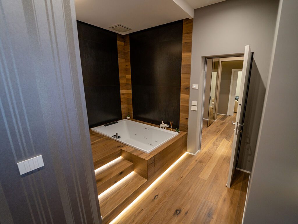 GRAVINA PARQUET LANDING
